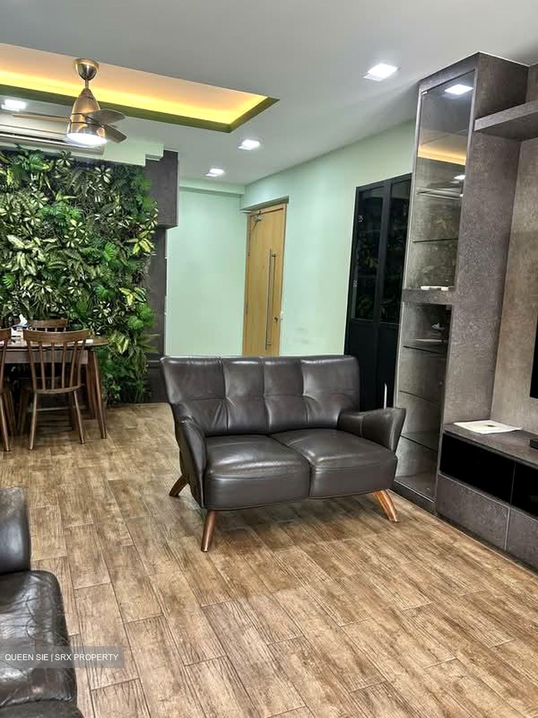 A Treasure Trove (D19), Condominium #558483561